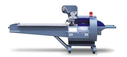 Empaquetadora de los alimentos del acondicionamiento de la máquina de la galleta de la almohada automática horizontal de la torta